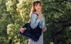 男人女人做爰的图片